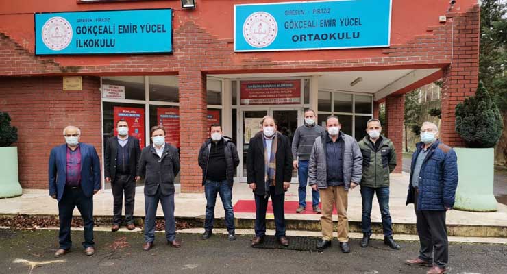 Piraziz ve Köyleri Kültür Yardımlaşma Derneği köy okullarında “Çocuklar Üşümesi”n