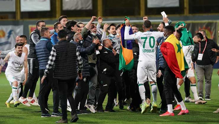 Yeni sezonda Süper Lig’de başarılı olacak bir kadro kurmak için