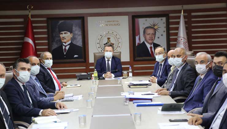 Giresun Valisi Enver Ünlü, 2021-2022 Eğitim-Öğretim Yılı hazırlıklarının gözden geçirildiği