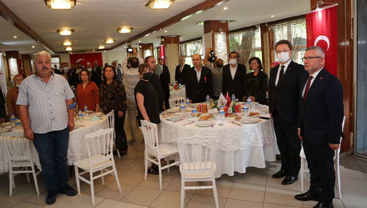 Kıbrıs Gazilerine, Milli Mücadele Madalyası ve Beratı verildi Kıbrıs Barış Harekâtına katılan gazilerimize; Kuzey Kıbrıs Türk Cumhuriyeti tarafından