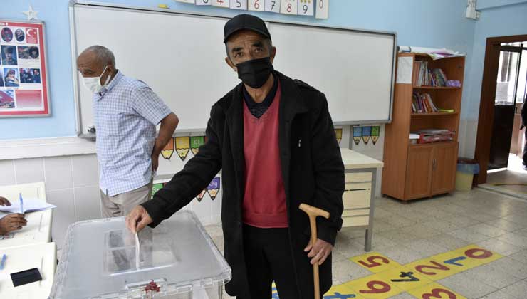 Gümüşhane’den ayrılıp başka bir ile bağlanmak isteği nedeniyle halk oylaması