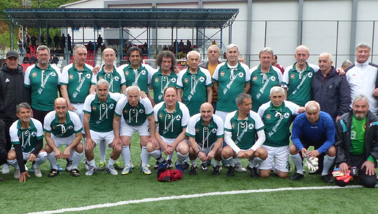 GZT Giresunspor’a emek vermiş eski profesyonel futbolcular, takıma destek verilmesi