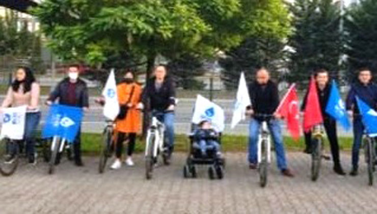 Demokratik Atılım Partisi, Türkiye genelinde eş zamanlı yaptıkları etkinlikle akaryakıt