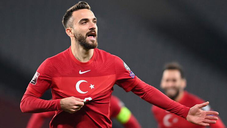 Çotanaklar Beşiktaş’ta forma şansı bulamayan Giresunlu Kenan Karaman’ı listesine aldı.