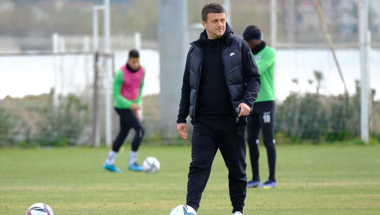 Çotanakların teknik patronu Keleş: “Konyaspor maçına yoğun bir tempoyla hazırlandık,