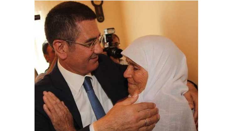 AK Parti Giresun eski milletvekili Nurettin Canikli’nin annesi Ayşe Canikli