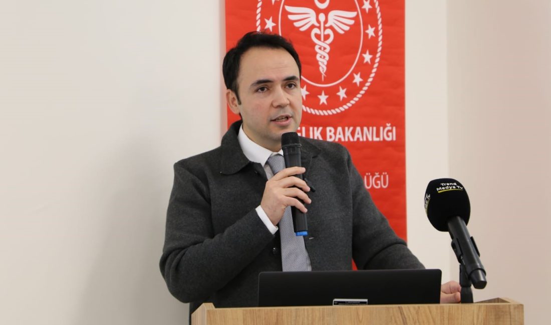 Giresun Eğitim ve Araştırma Hastanesi Klinik Yöneticileri ve Hastane Başhekimi