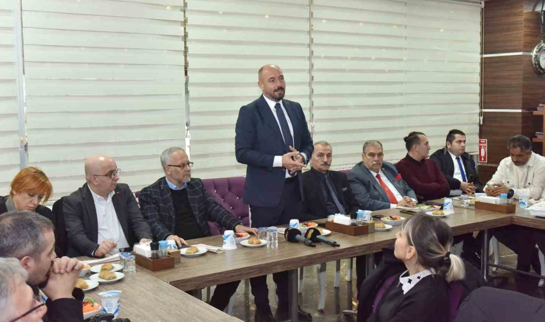 TEKKEKÖY BELEDİYE BAŞKANI HASAN TOGAR, DÜZENLEDİĞİ PROGRAMLA GAZETECİLERİN ‘10 OCAK