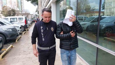 SAMSUN'DA KIŞLA İÇİNDEKİ ESKİ ASKERİ HASTANEDEN HIRSIZLIK YAPAN Ö.A.(37) ÇALDIĞI