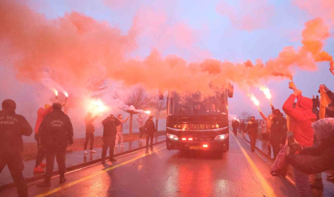 GALATASARAY KAFİLESİ, YARIN OYNAYACAĞI