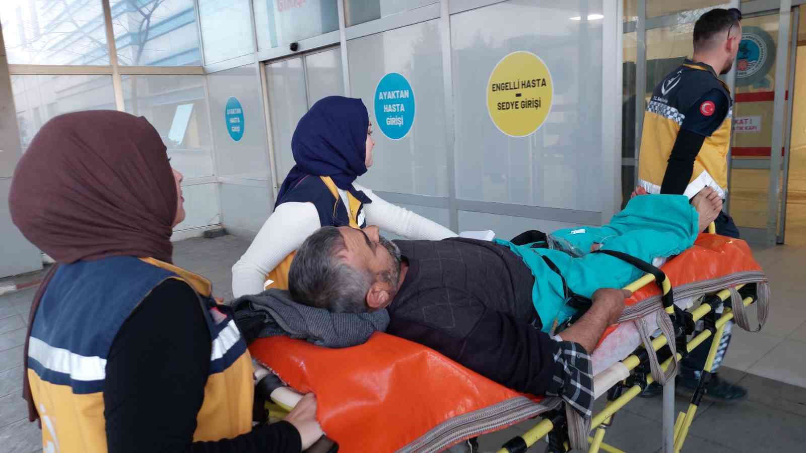 SAMSUN'DA İŞYERİNİN ÖNÜNDE ÇELTİK ÜRETİCİSİNİN SİLAHLI SALDIRISINA UĞRAYAN ÇELTİK KURUTMA