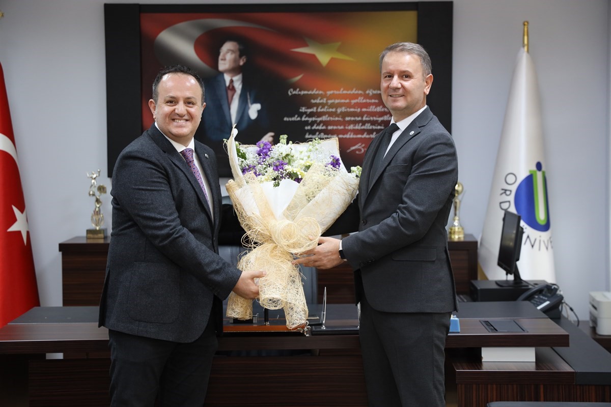 ORDU ÜNİVERSİTESİ TIP FAKÜLTESİ DEKANLIK GÖREVİNE PROF. DR. HAKAN TİMUR