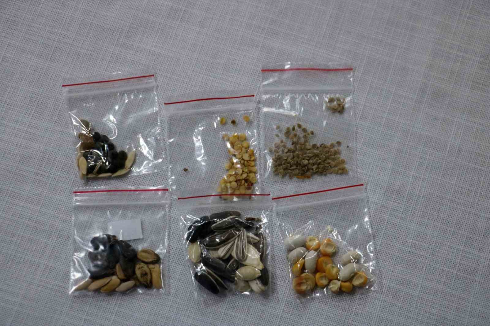 Sivas’ta yaşayan emekli Coğrafya Öğretmeni Mustafa Bakay, sağlıklı bir neslin