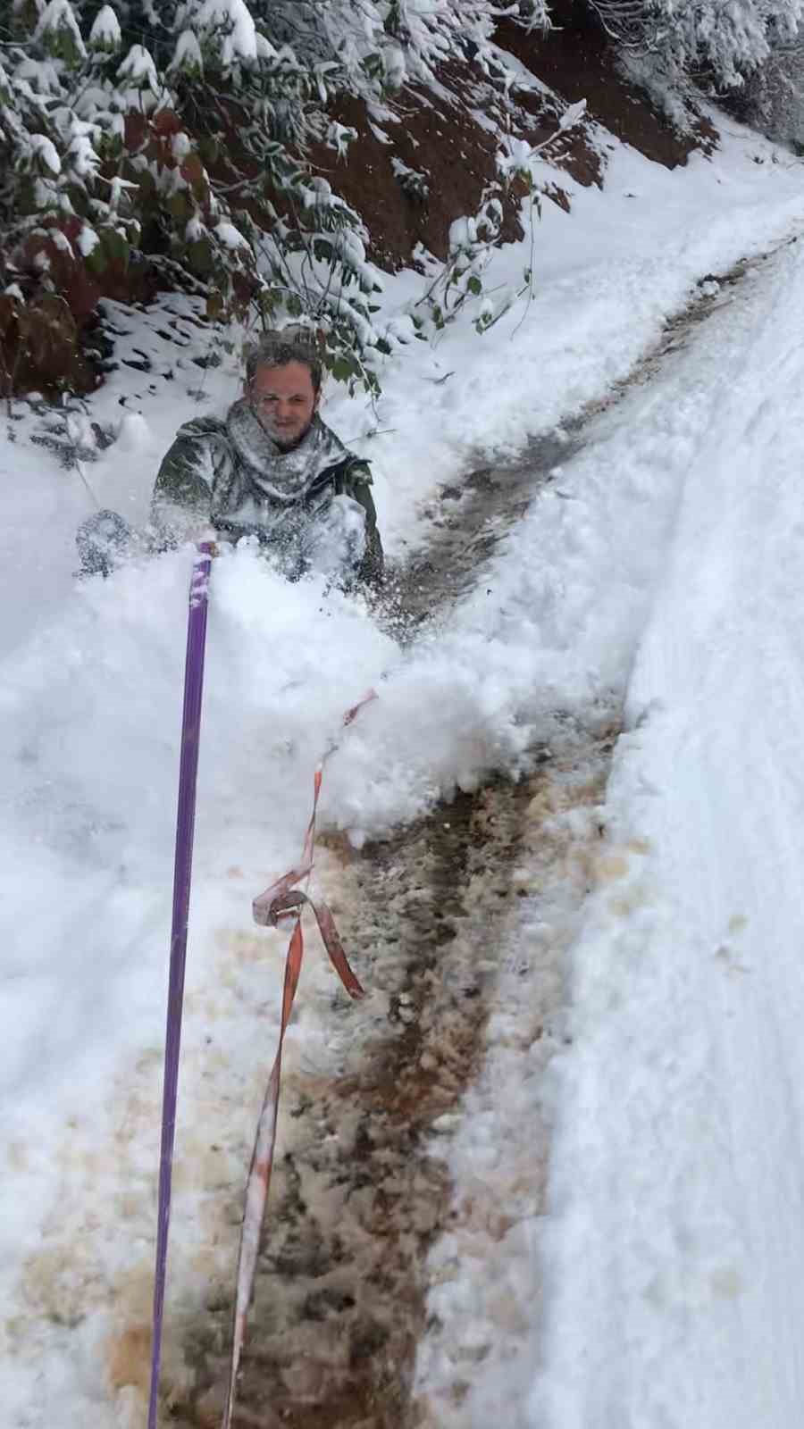 Ri̇zeli̇ler Karı Böyle Eğlenceye Dönüştürdü