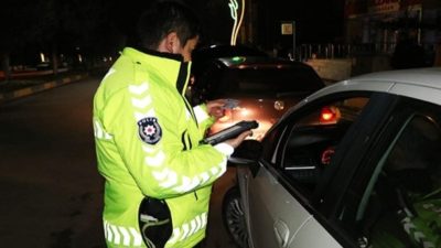 SAMSUN'DA POLİS TARAFINDAN ALKOL VE UYUŞTURUCU MADDE DENETİMİ YAPILDI.