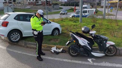 SAMSUN'DA OTOMOBİL İLE MOTOSİKLETİN ÇARPIŞMASI SONUCU MEYDANA GELEN TRAFİK KAZASINDA