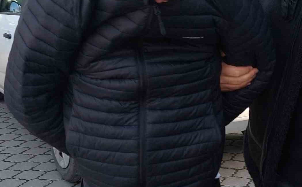 G.K., SAVCININ SERBEST KALMASINA İTİRAZI SONUCU TUTUKLANARAK CEZAEVİNE GÖNDERİLDİ.