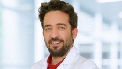 Dış gebelik hakkında uyarılarda bulunan Kadın Hastalıkları ve Doğum Uzmanı