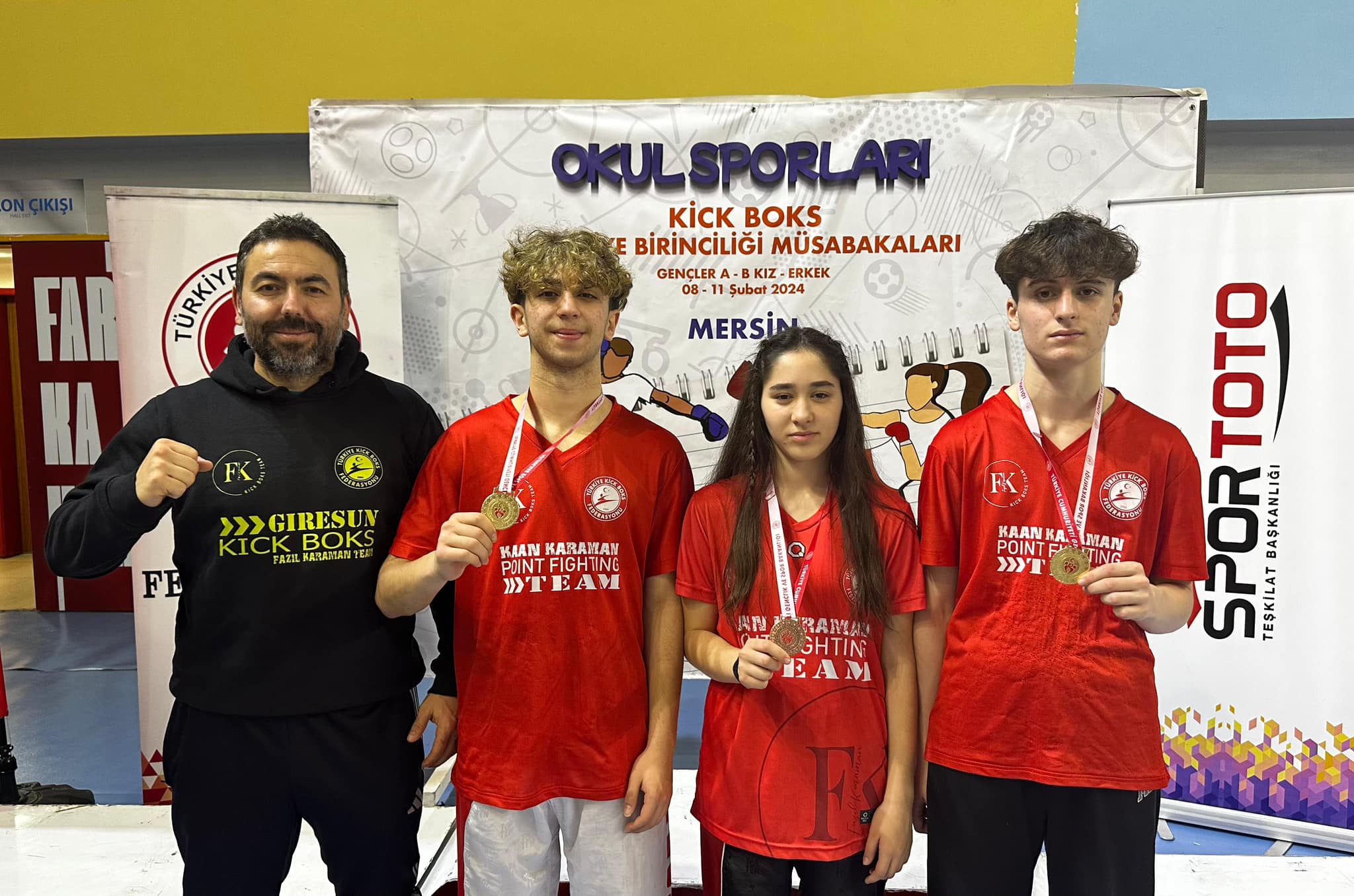 Gençler göğsümüzü kabarttı