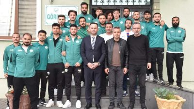 Görele Belediye Başkanı Hasbi Dede, şehrinin gururu Görelespor'a verdiği destekle