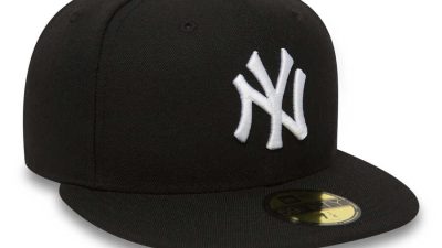 New Era Şapka, spor giyim dünyasında uzun yıllardır popülerliğini koruyan