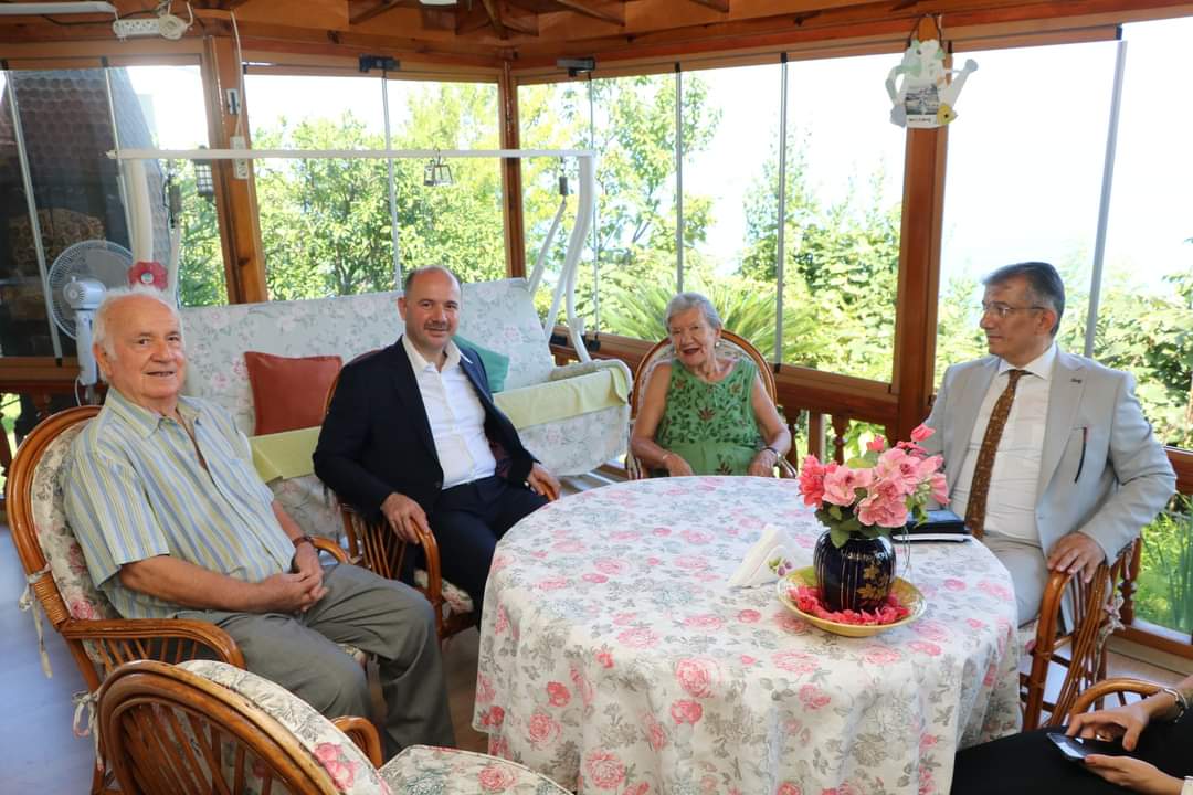 Giresun Valisi Mehmet Fatih Serdengeçti'den Hane Ziyaretleri Devam Ediyor