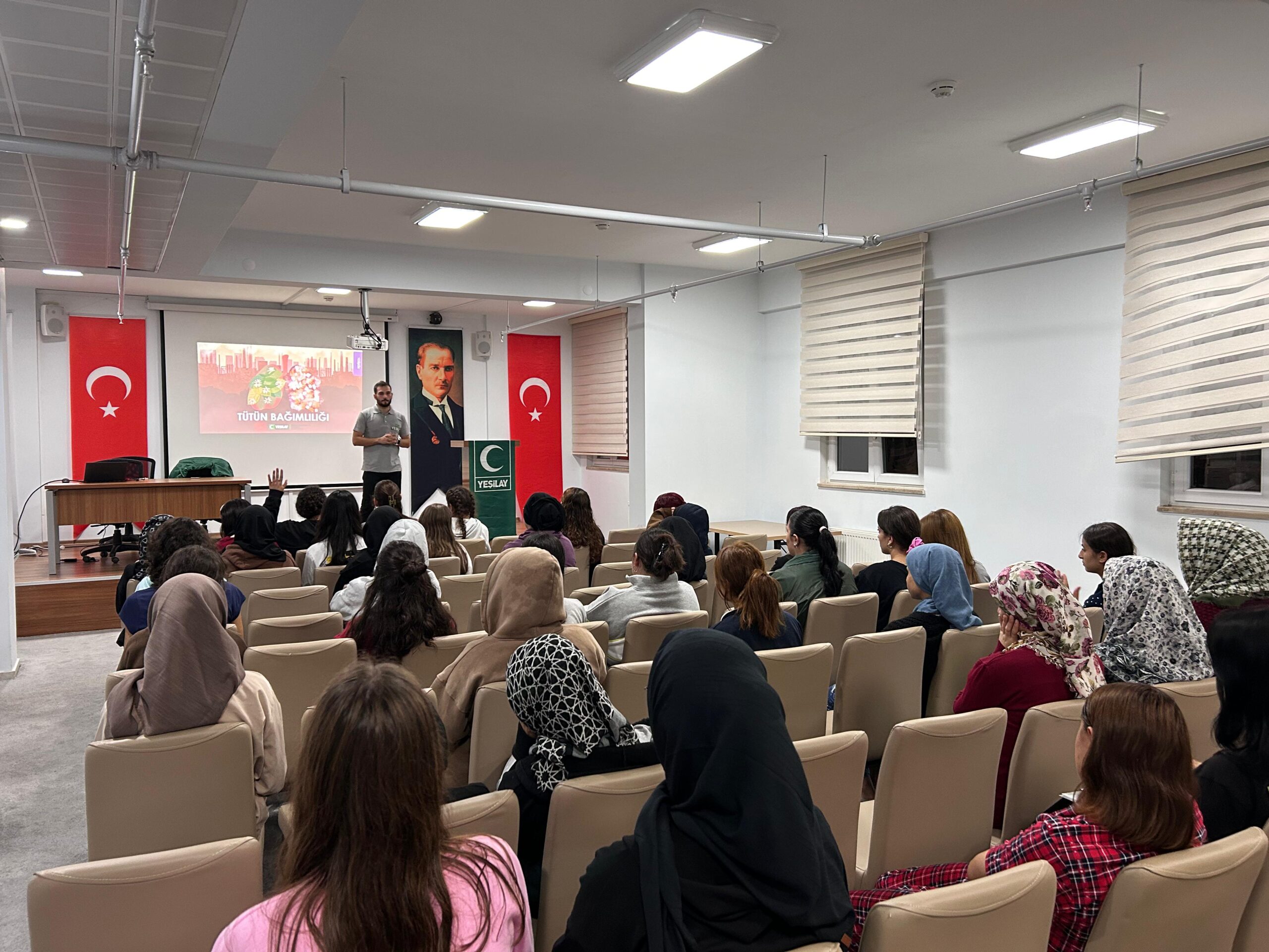 Yeşilay Giresun Şubesinden Gençlere Sigara Bilinci Eğitimi