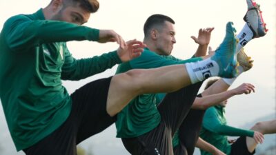 Nesine 2. Lig Kırmızı Grup ekibi Giresunspor, Menemen Futbol Kulübü