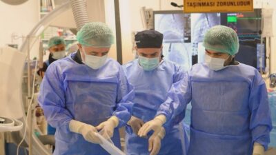 Giresun’da 11 Çocuğa Ameliyatsız Kalp Tedavisi Başarıyla Uygulandı.