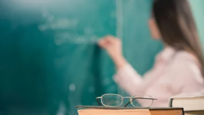 Eğitim ve öğretim hizmetlerini yürüten öğretmenlerin kariyer basamaklarından, atanma süreçlerine