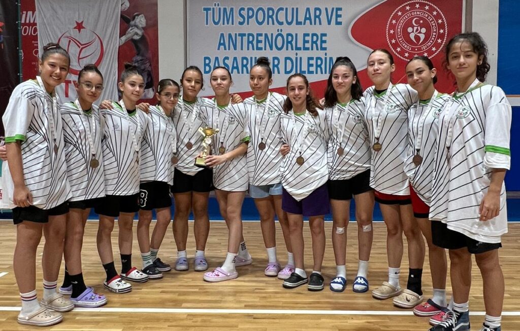 Giresun Belediye Spor Kulübü Türkiye Yarı Finallerinde!