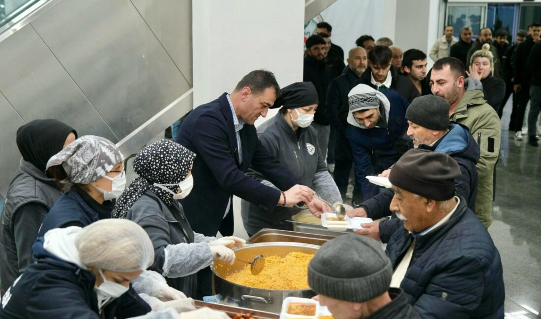 Giresun Belediye Başkanı Fuat Köse, Ramazan ayının ilk orucunu Giresun