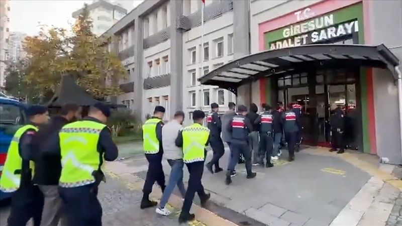 GİRESUN’DA JANDARMA DESTEKLİ BAHİS OPERASYONUGiresun’da yasa dışı bahis faaliyetlerine yönelik