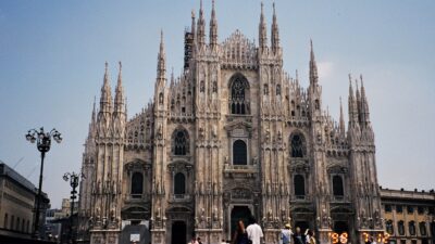Tarih, sanat, tasarım ve mimarinin efsanevi merkezi olan İtalya, yalnızca