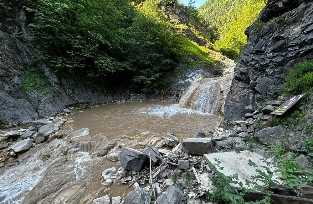 Doğu Karadeniz’in eşsiz doğal zenginliklerinden biri olan Giresun’un Dereli ilçesindeki