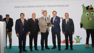 Trabzon’da düzenlenen Dünya Fındık Haftası etkinlikleri kapsamında “Fındığa Değer Katanlar”