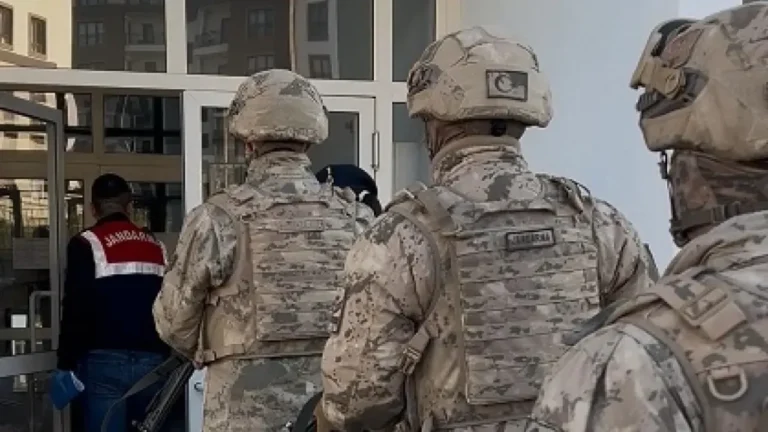 Terör operasyonunda 2 şüpheli tutuklandı