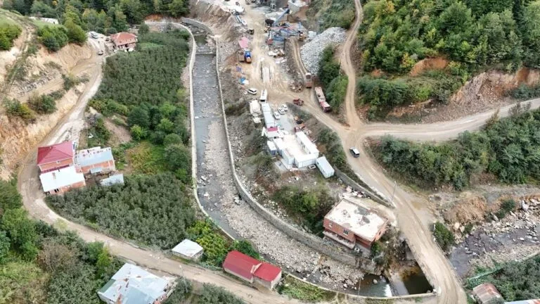 Giresun’da Kızılalev deresine taşkın koruma