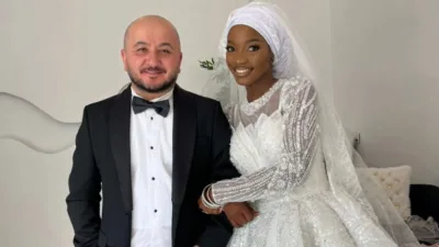 Giresun'un Espiye ilçesinden Mustafa Çapkın, Tanzanya'da tanıştığı Havva ile evlendi.