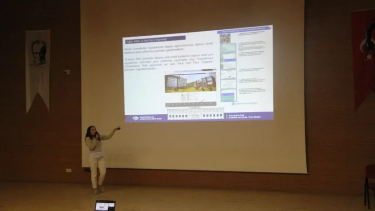 Giresun’da iletişim öğrencilerine oryantasyon eğitimi