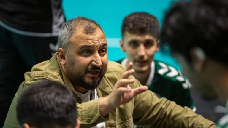 Altın Post Giresunspor, sahasında Güneysuspor'a mağlup oldu. Başantrenör Gökhan Kolukısaoğlu,