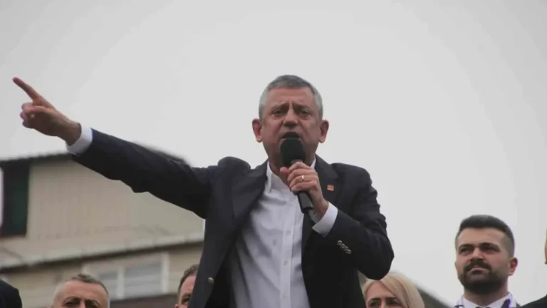 CHP Genel Başkanı Özgür Özel, İtalyan gıda devi Ferrero'yu fındık