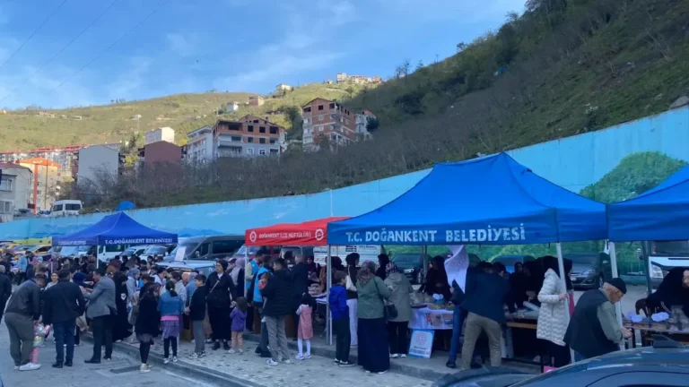 Giresun'un Doğankent ilçesinde, Gazze'deki ihtiyaç sahiplerine ulaştırılmak üzere bir yardım