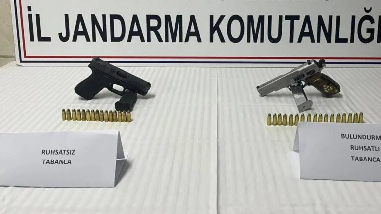 Kastamonu İl Jandarma Komutanlığı, ruhsatsız silah kullananlara yönelik düzenlediği operasyonda