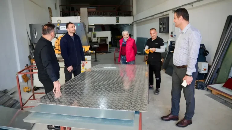 Giresun Belediye Başkanı Fuat Köse, Büyük Sanayi Sitesi esnafını ziyaret