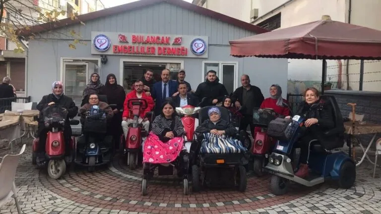 Bulancak Engelliler Derneği, Halk Eğitim Merkezi iş birliğiyle engelli bireylere