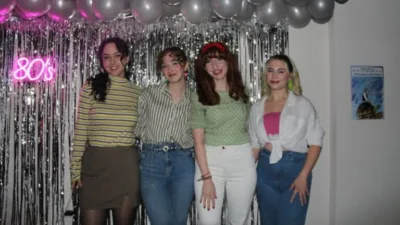 Giresun Üniversitesi Tirebolu İletişim Fakültesi öğrencileri, düzenledikleri "80'ler Partisi" ile