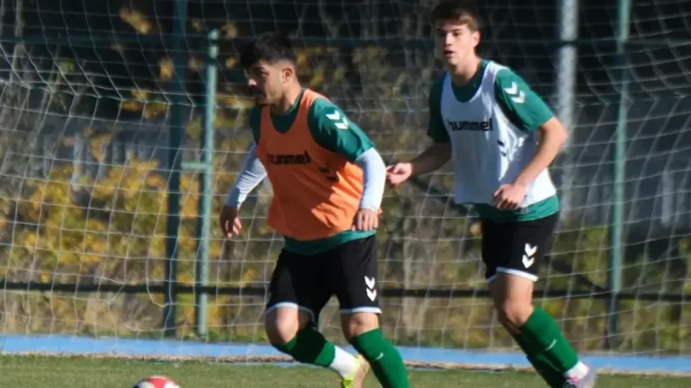 Giresunspor, kritik 52 Orduspor deplasmanı öncesi yoğun hazırlıklarına ara verip