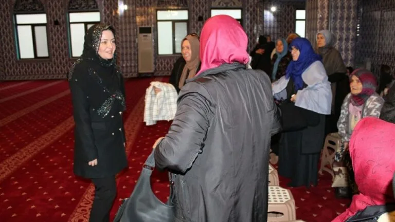 Giresun'un Görele ve Keşap ilçelerinde düzenlenen törenlerle umre yolcuları, yakınları