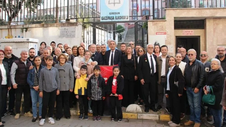 CHP Giresun Merkez İlçe Başkanı Olcay Küçük, 10 Kasım'da okulların
